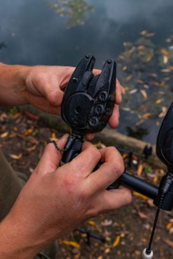 Fox Black Label QR Buzz bars 2 rod