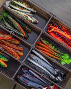 Fox Rage Stack and Store Shield Storage 8 Comp Large Shallow